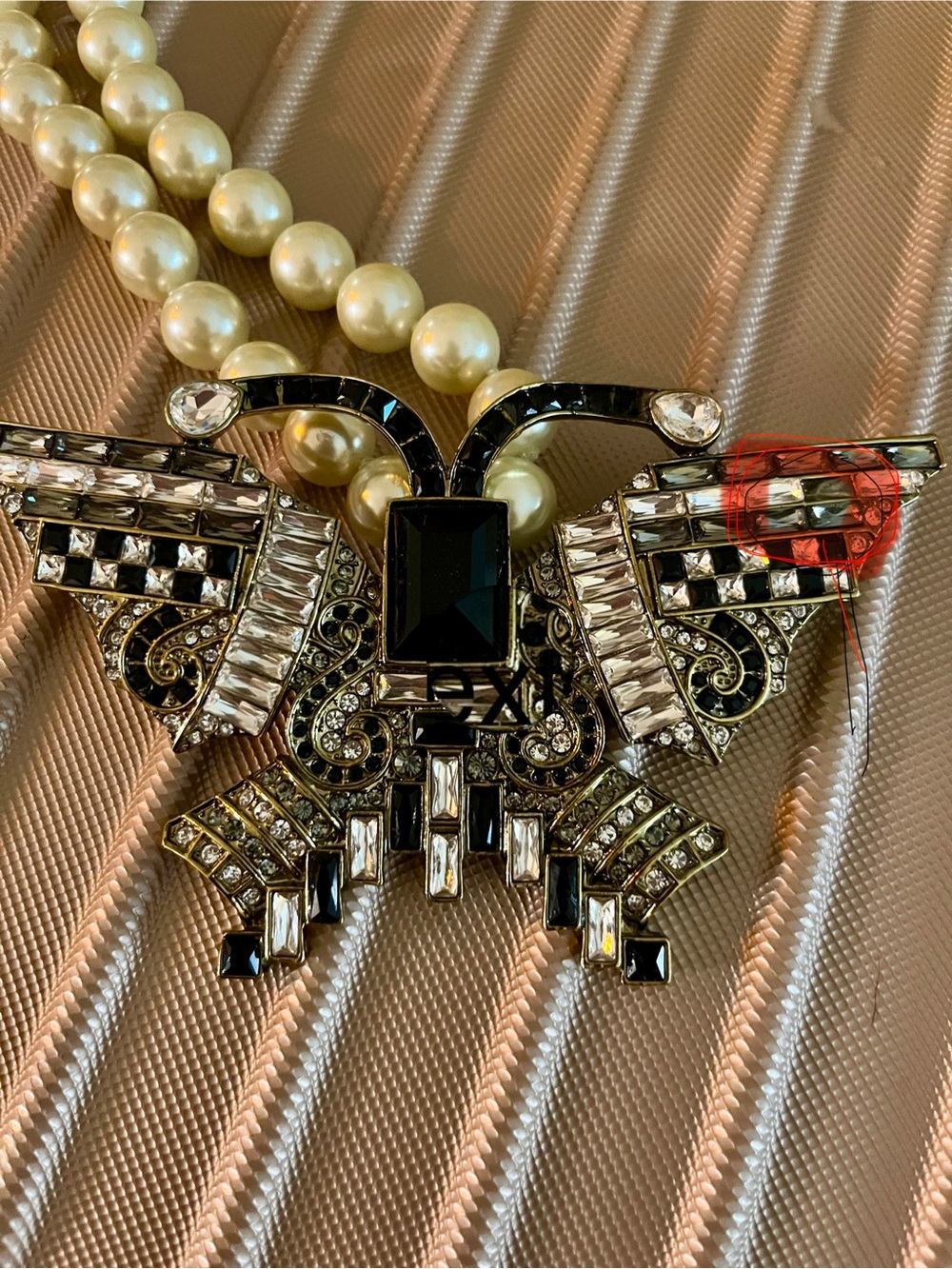 Heidi Daus Pearl Necklace with Crystal
Monarch Black Butterfly Pendant - Picture 2 of 2